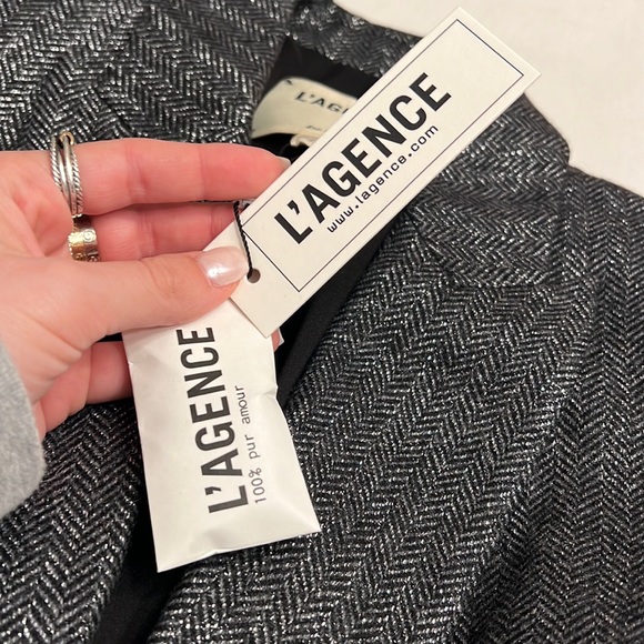 NWT L’AGENCE Chamberlain Blazer Grey Herringbone - Picture 5 of 9